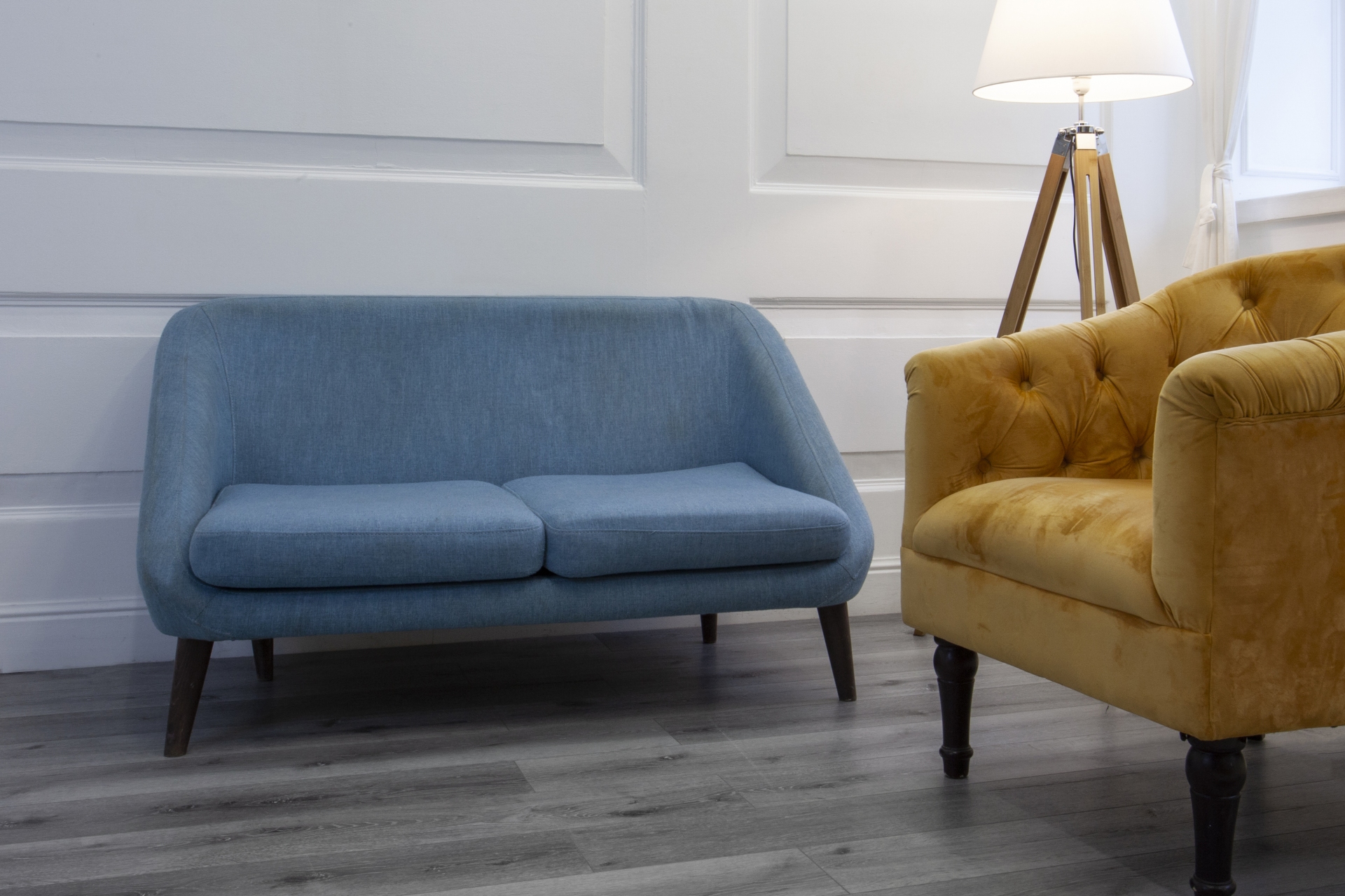 Усовершенствованная кварц-виниловая плитка «Damy Floor» Дуб Сильвер (1227*187*2,5 мм) — купить в Березовском