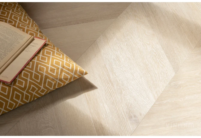 Кварц-винил Шеврон Сезар (690*115*2,5 мм) — купить в Березовском