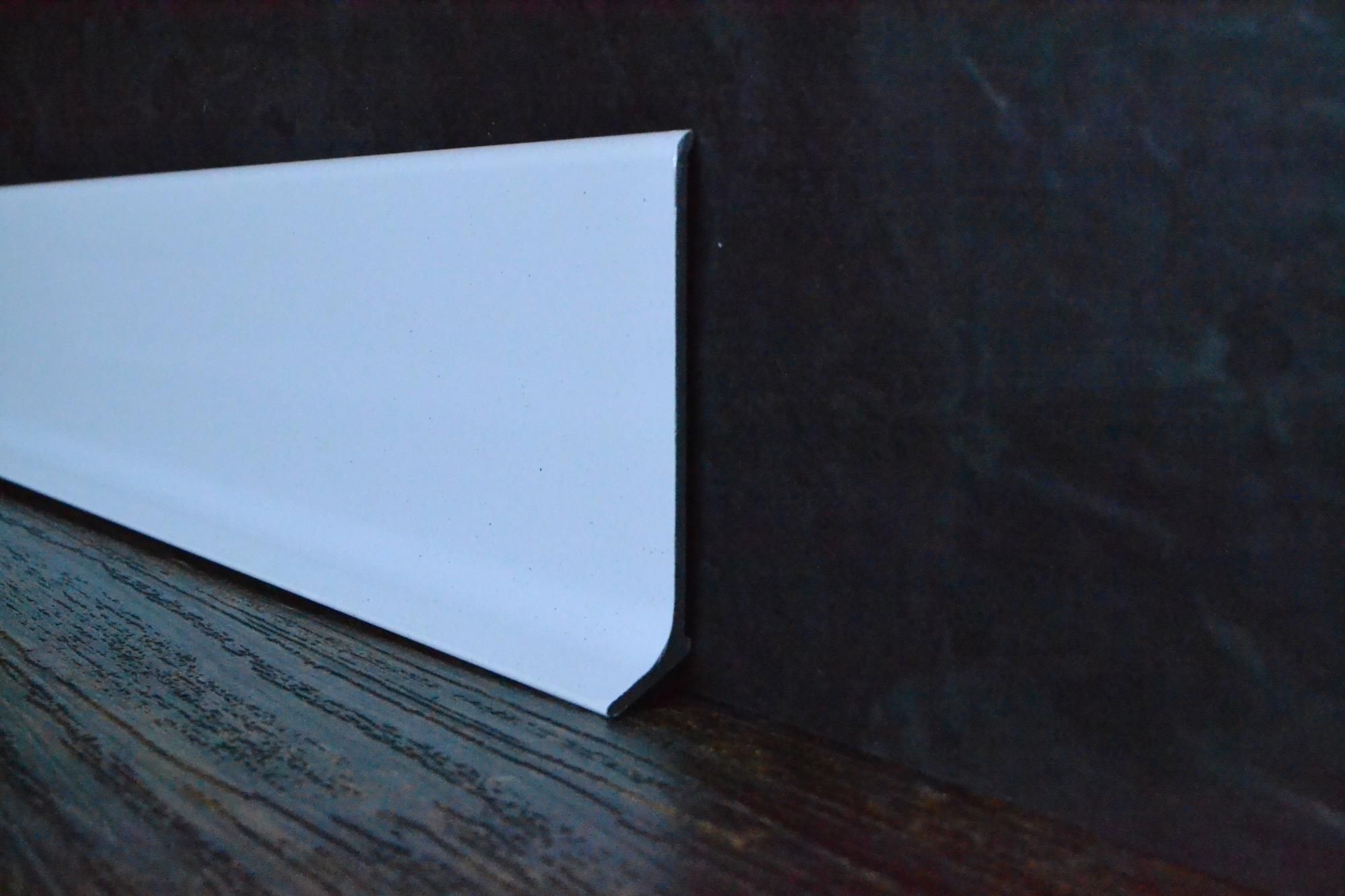 Плинтус алюминиевый L-образный белый (2500*11*60 мм) — купить в Березовском