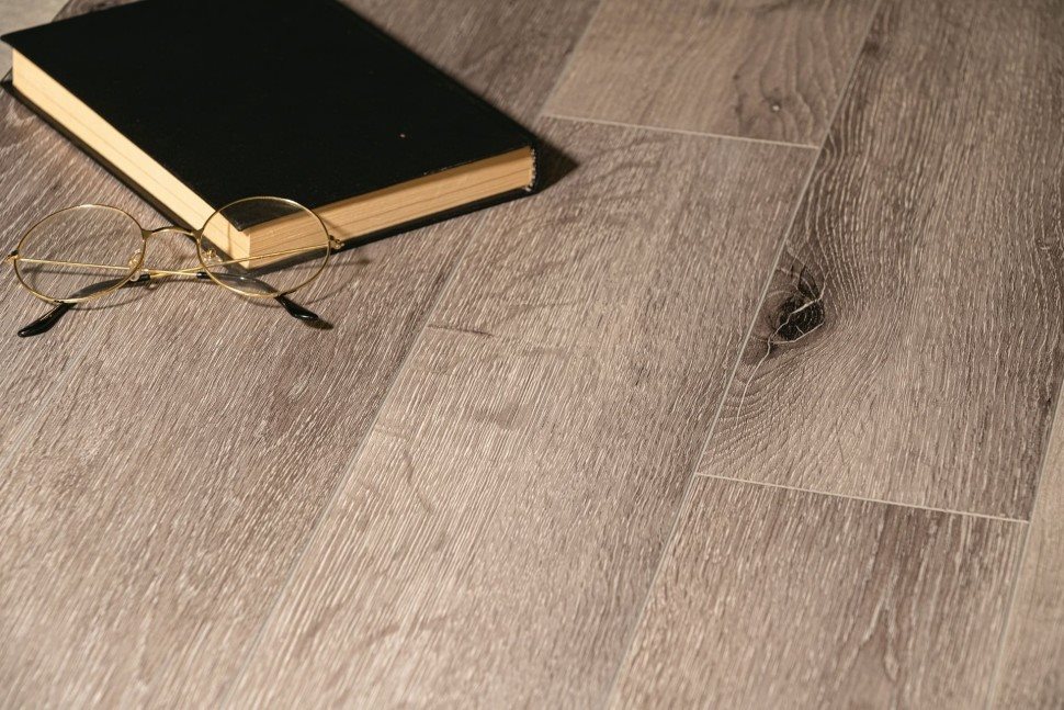 Виниловый ламинат "Bonkeel" Style Дуб Чесил (1200*125*4 мм) — купить в Березовском