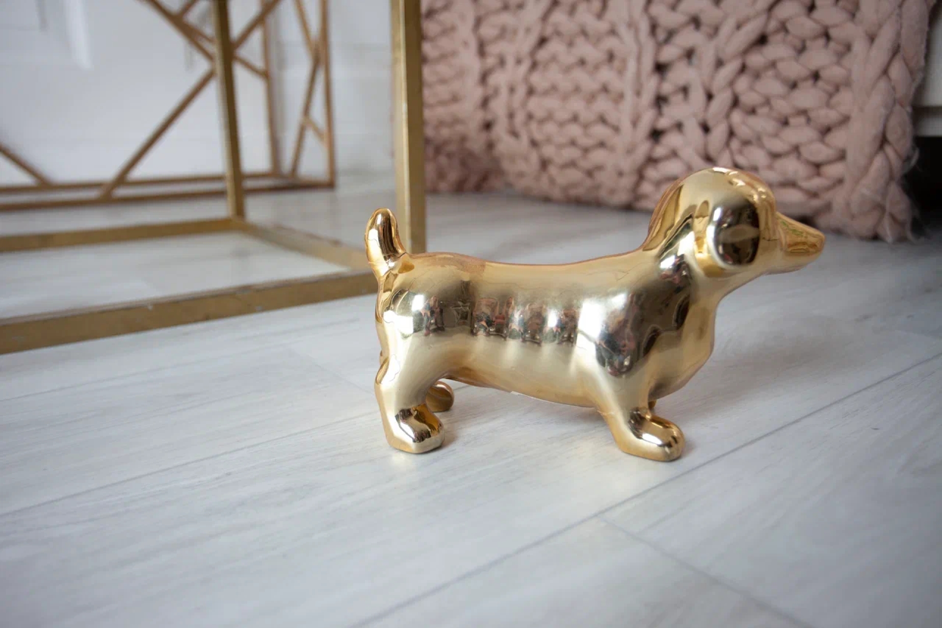 Усовершенствованная кварц-виниловая плитка «Damy Floor» Дуб Альпийский (1227*187*2,5 мм) — купить в Березовском