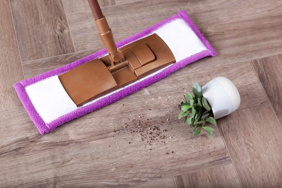 Замковая ПВХ плитка "Aberhof" Carmelita 1862 (615*123*5 мм) — купить в Березовском