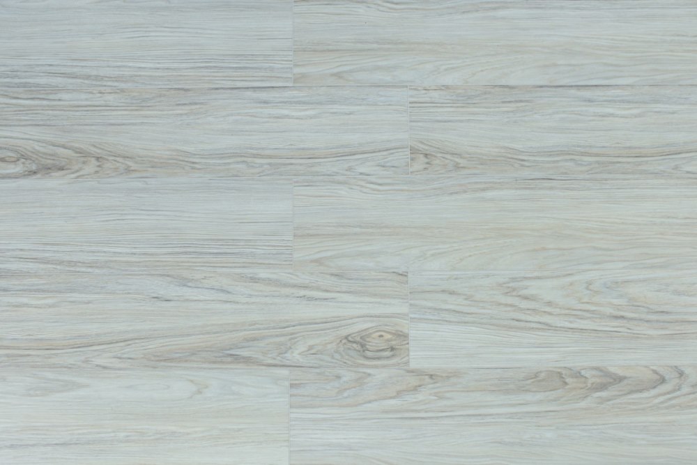 Замковая ПВХ плитка "Art Tile" Клён Жемчужный (1220*152*5 мм) — купить в Березовском