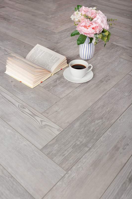 Замковая ПВХ плитка "Aberhof" Carmelita 1687 (615*123*5 мм) — купить в Березовском