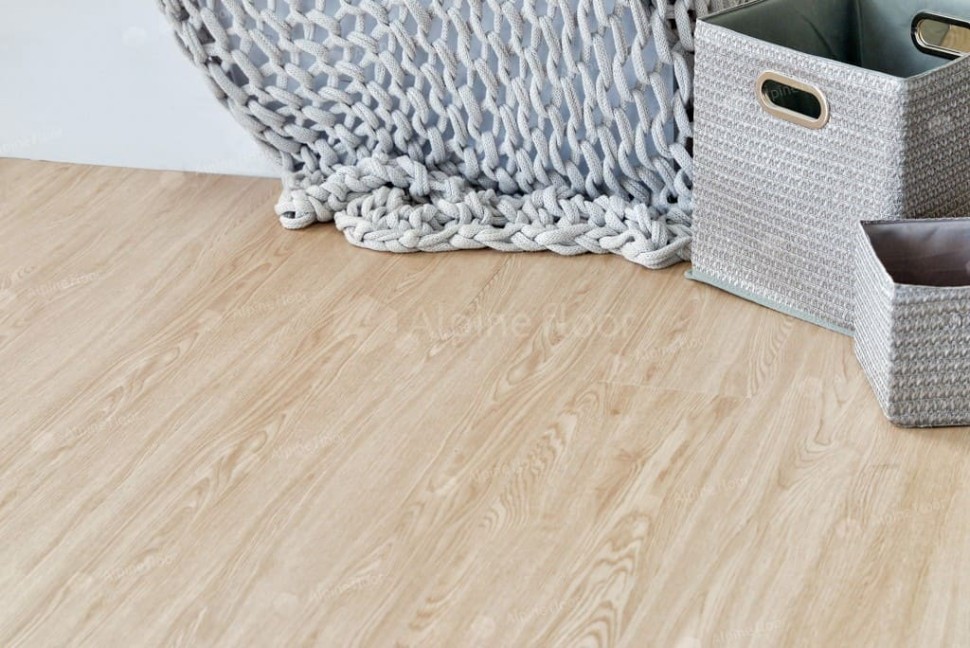 Виниловый ламинат "Alpine Floor" Classic Light MC Ясень Макао (1220*183*3,5 мм) — купить в Березовском