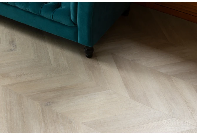 Кварц-винил Шеврон Сезар (690*115*2,5 мм) — купить в Березовском